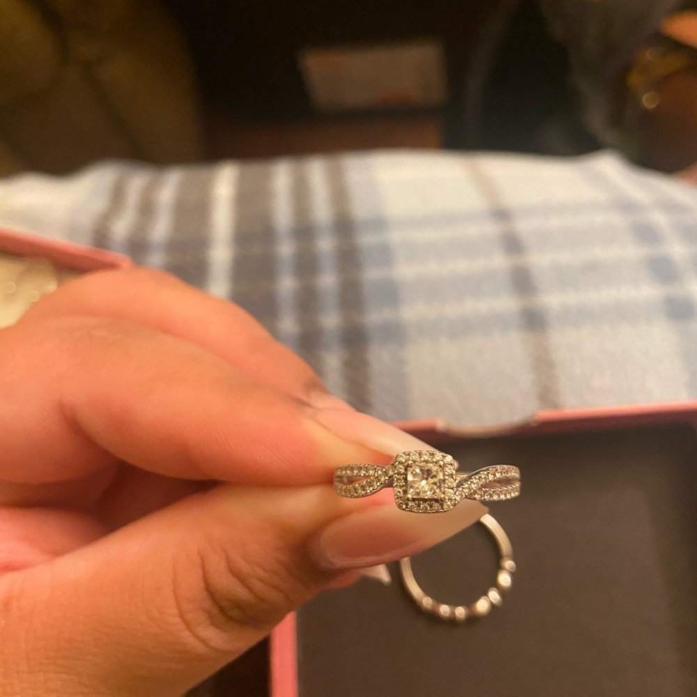 Wedding ring set- size 10 - Picture 5 of 6